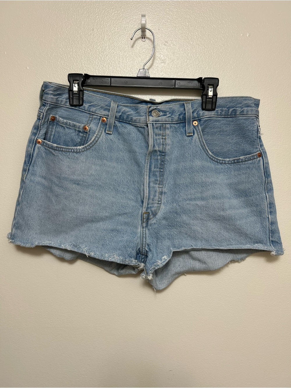 Levi's 501 Shorts 100% cotton in Light Blue Denim W33